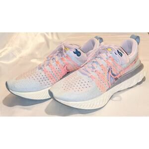 Nike Womens React Infinity Run Flyknit 2 Premium Pink Foam Blue Tint Size 9.5